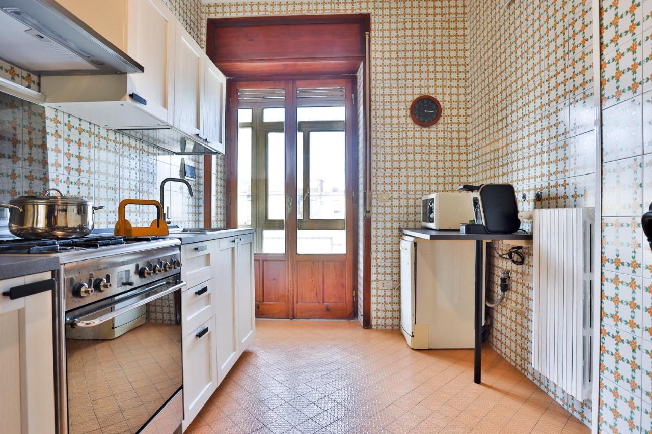 Salerno Irno Bright Apartment Bagian luar foto