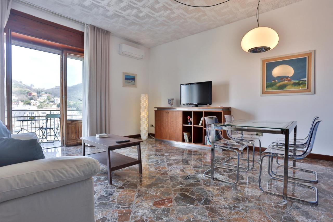 Salerno Irno Bright Apartment Bagian luar foto