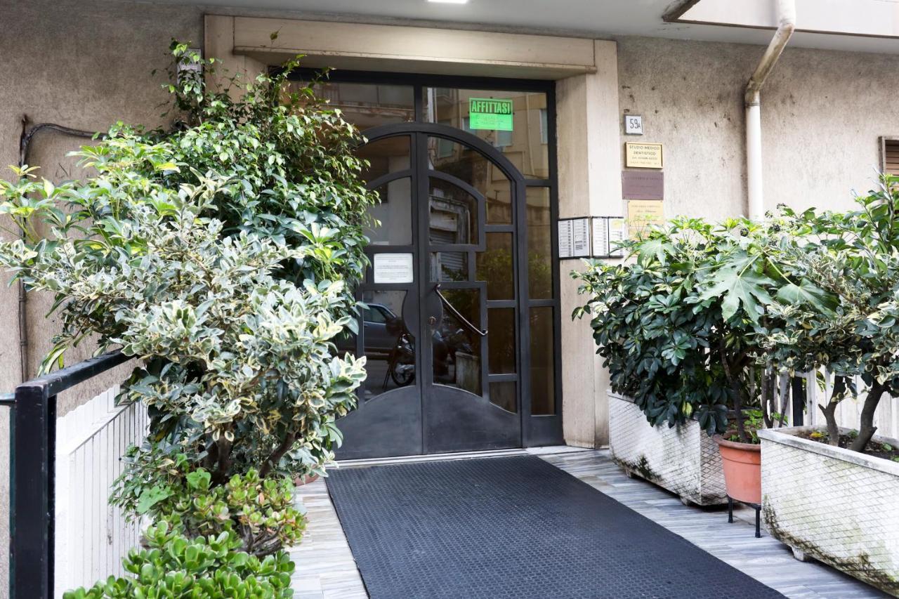 Salerno Irno Bright Apartment Bagian luar foto