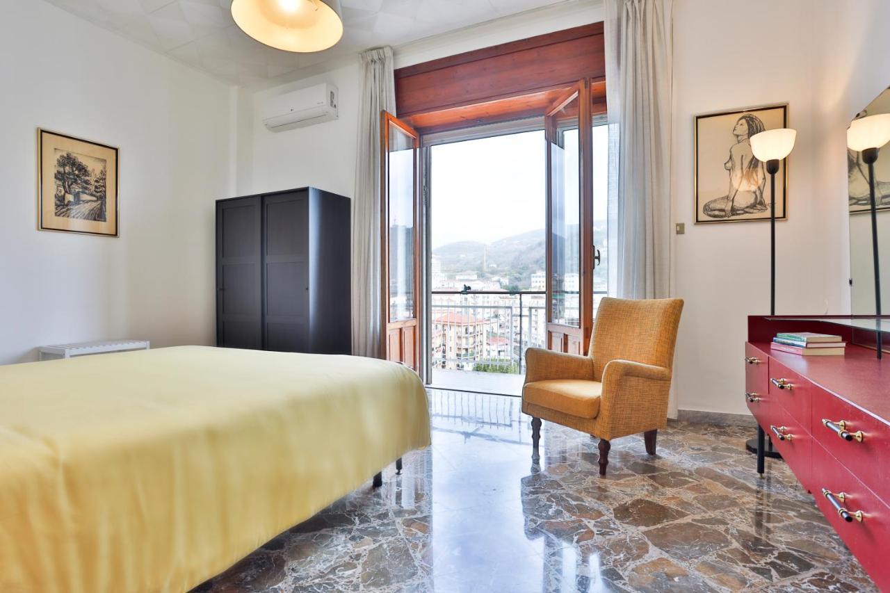 Salerno Irno Bright Apartment Bagian luar foto